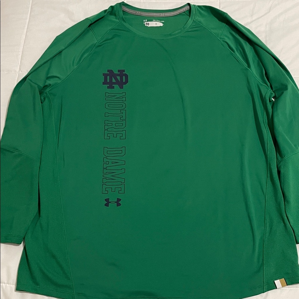 Under Armour Fitted Green Color Long Sleeve Notre Dame Dry Fit Shirt